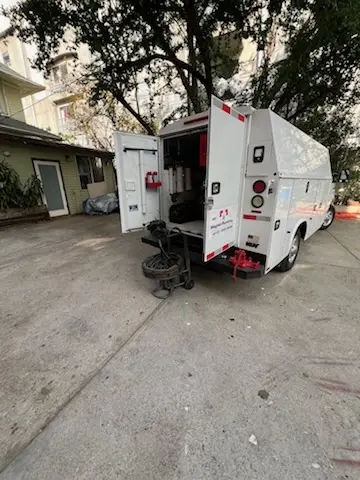 Magnet Plumbing service vehicle on-site for Water Heater Repair in Tarpon Springs