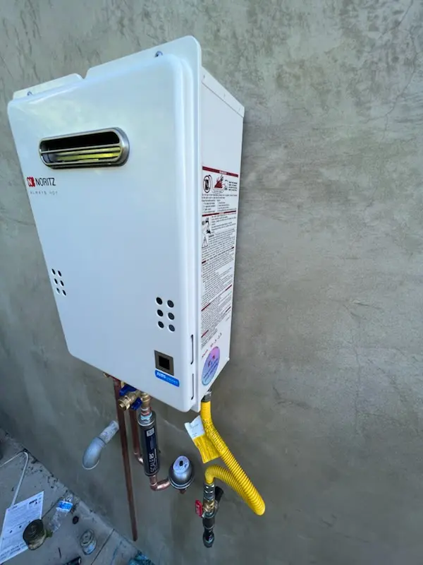 Tankless water heater installation for Tarpon Springs homes